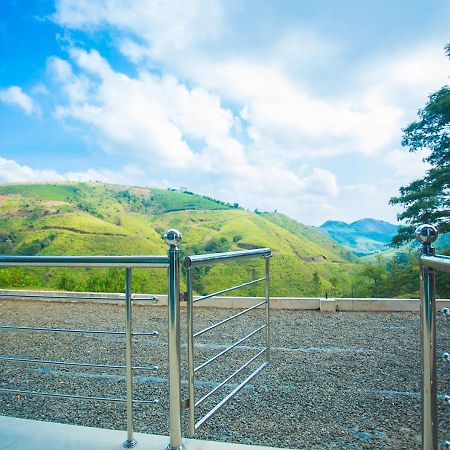 Hidden Valley Hill View Cottage Vagamon By Voye Homes מראה חיצוני תמונה