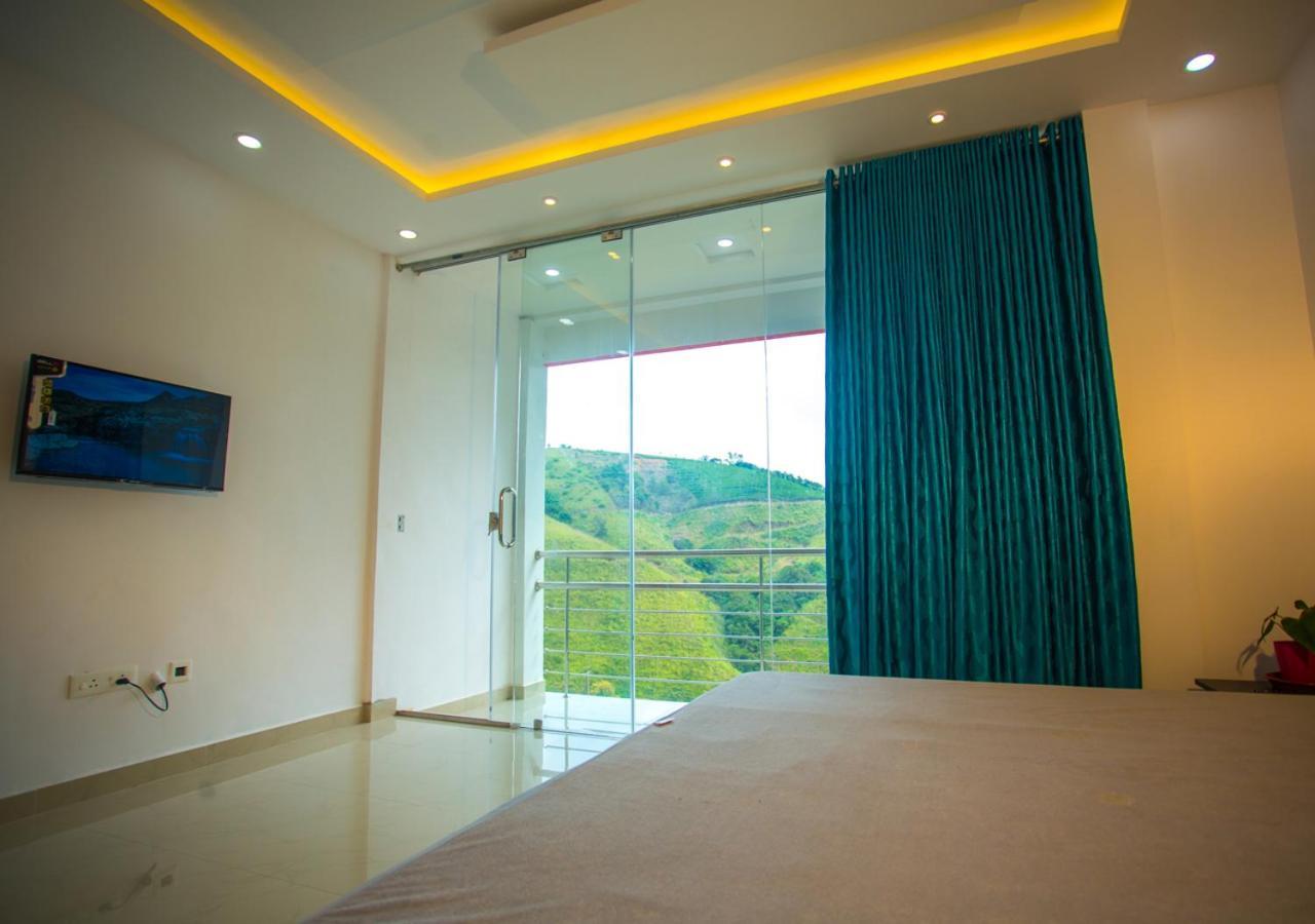 Hidden Valley Hill View Cottage Vagamon By Voye Homes מראה חיצוני תמונה
